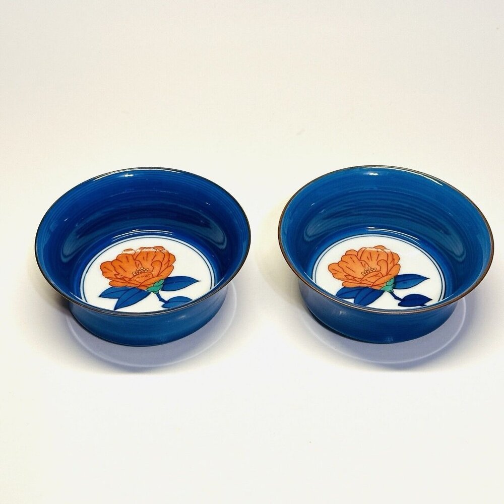 Nishiyama Arita Ware Small Bowls Set of 2 Camellia EUC
